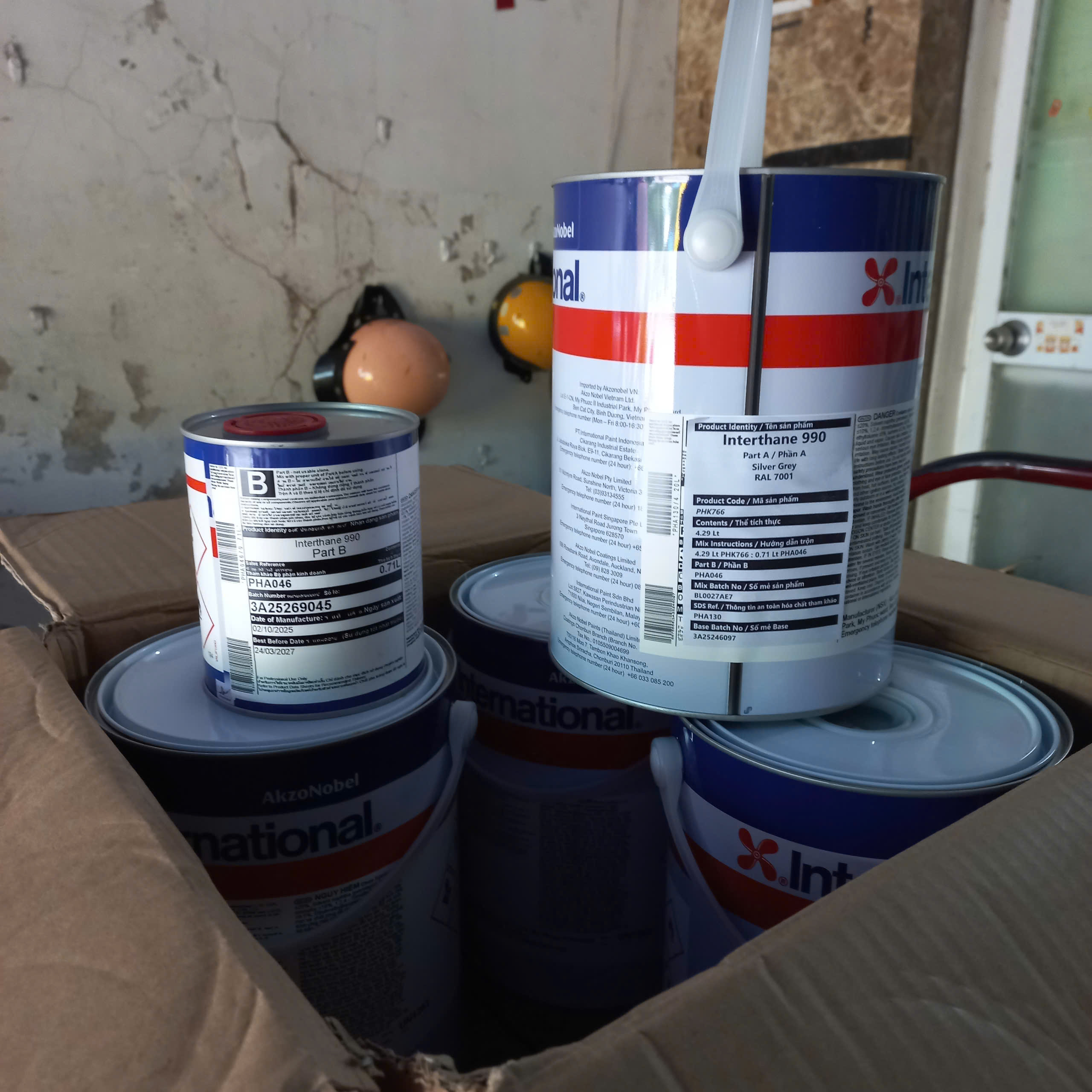 sơn Interthane 990 chính hãng