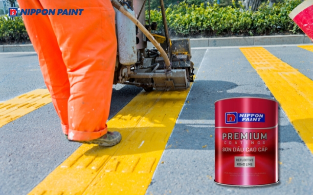 Giá sơn Nippon phản quang 5L